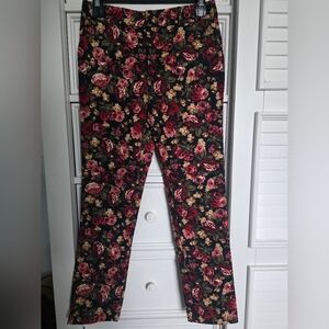 Stradivarius Floral Skinny Pants With Roses Print